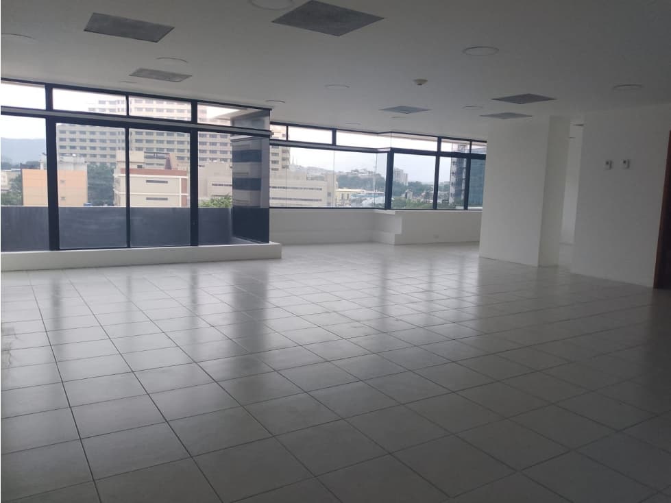 Alquilo oficina comercial en torres del norte Guayaquil - 1
