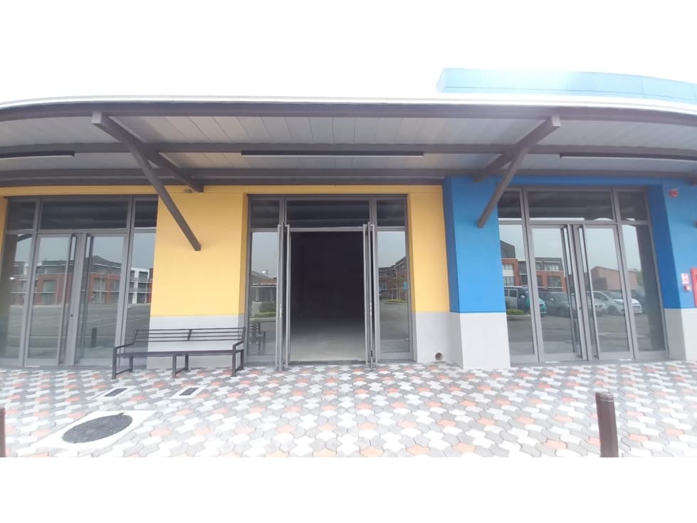 ALQUILER LOCAL COMERCIAL ALMAX CENTER KM 14.5 VIA A SAMBO (SYLMIR) - 1