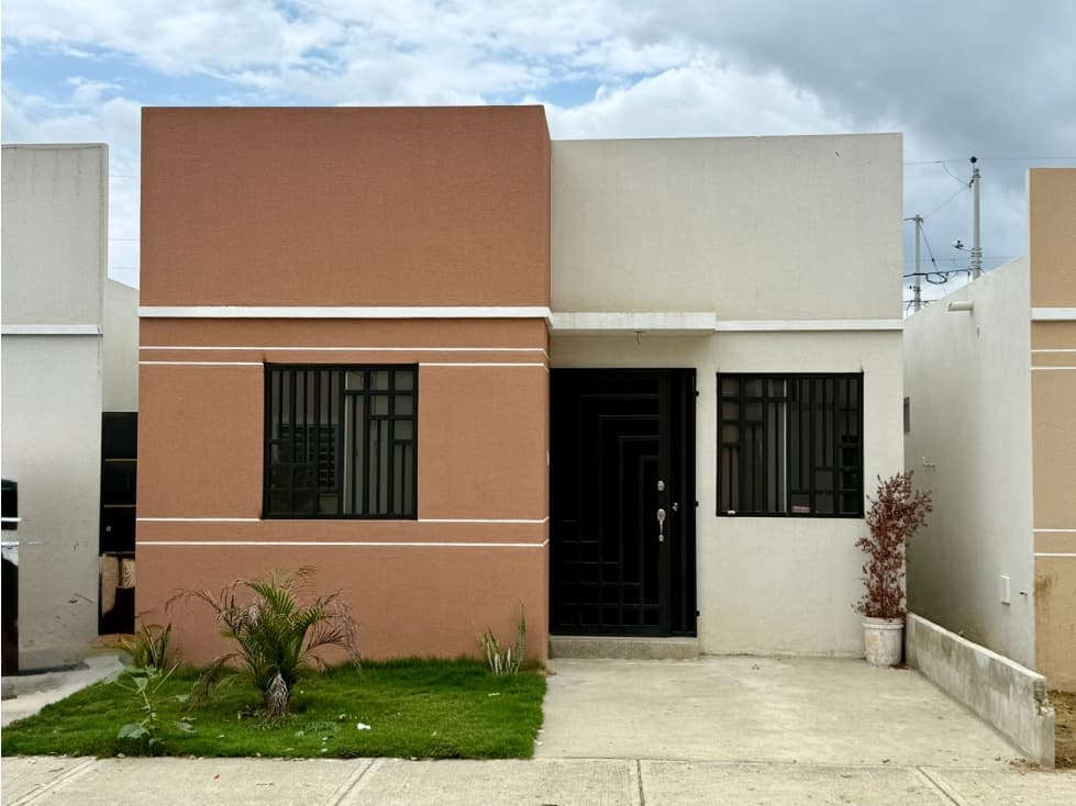 ALQUILO CASA 1 PLANTA EN URB. PASEO DEL SOL 5 -VIA CHONGON- (MERVEL) - 1