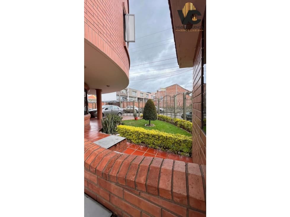 Departamento con Terraza en Venta Sector Quinta Lucrecia - 1