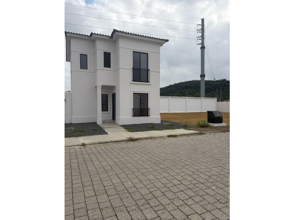 Alquiler de Casa Esquinera de Estreno en Villa Italia Etapa Toscana - 1