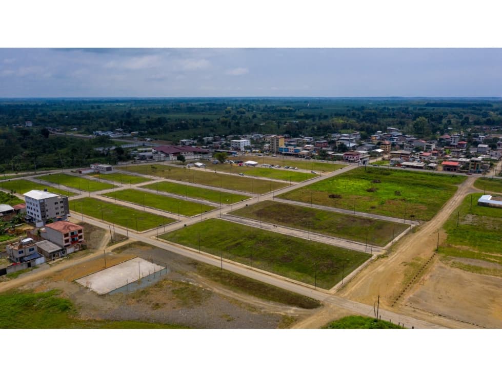 Terrenos en venta en Urbanización Terra de Oro - 1