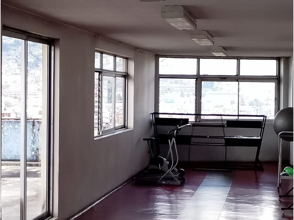 Chiriyacu, Oficina en Renta, 295m2, 5 Ambientes, 4 Baños. - 1
