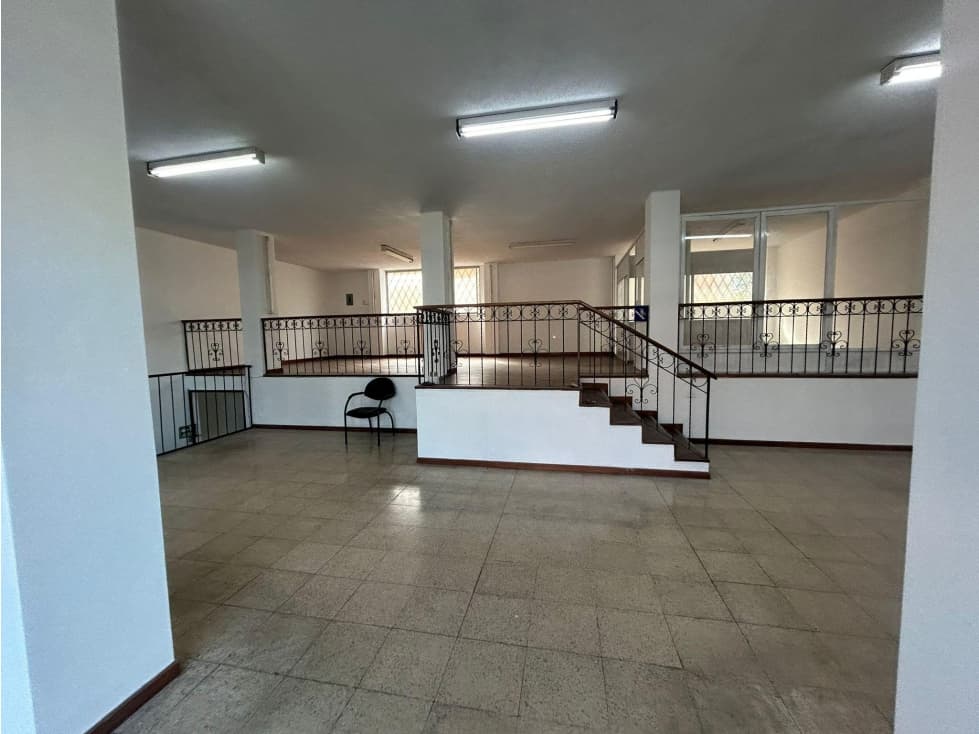 La Y, Local Comercial en Renta, 173m2, 3 Ambiente, 1 Baño. - 1