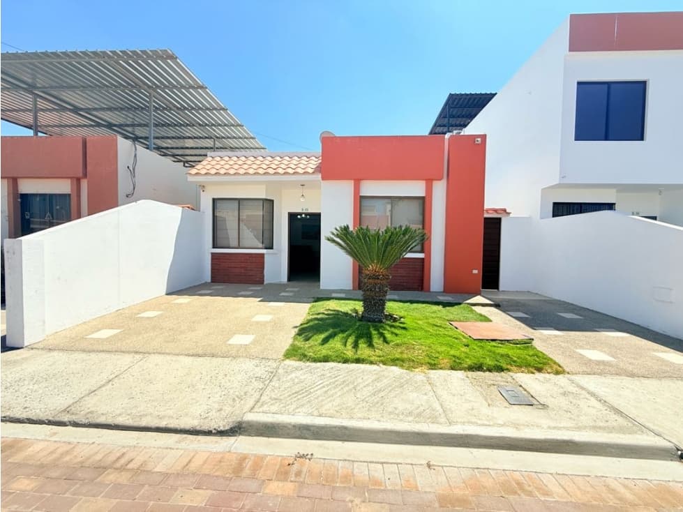 Hermosa villa amoblada en Urb privada - 1