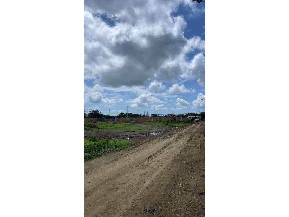 MACROLOTE DE OPORTUNIDAD EN MONTECRISTI - 1