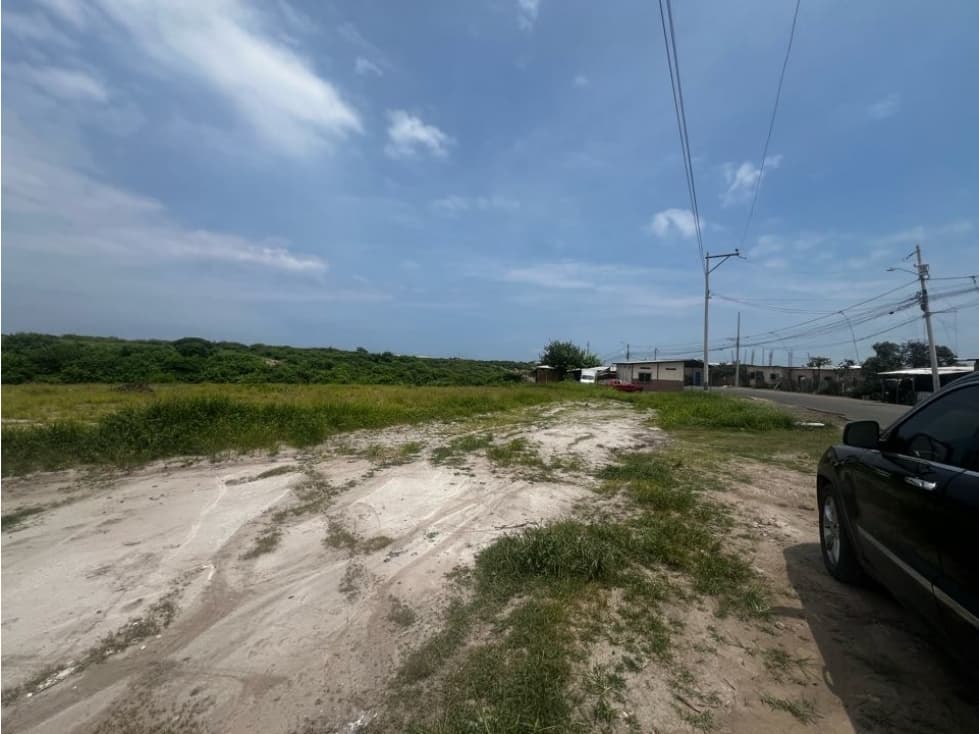 Se vende 1 hectárea de terreno en Jaramijó cerca vía principal LVSA - 1