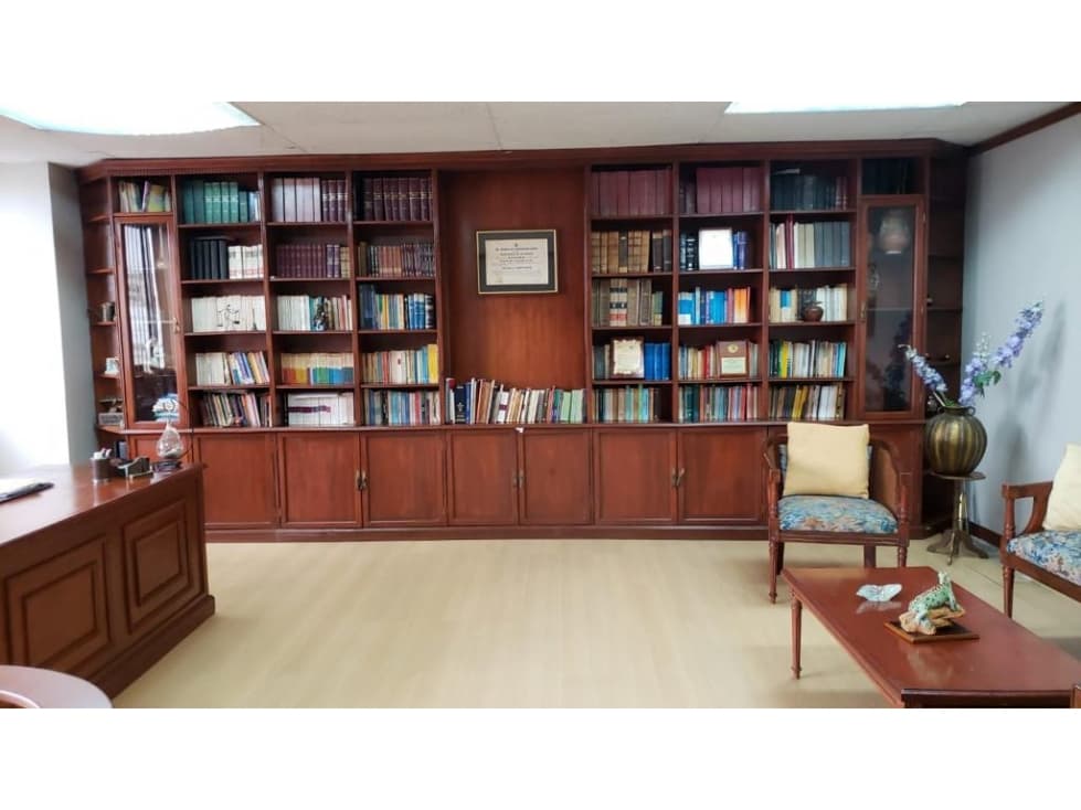 Venta Oficina centro de Guayaquil, $86,000 - 1