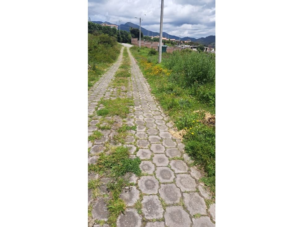 ¡TERRENOS EN VENTA EN OTAVALO! Colegio La Inmaculada - 1