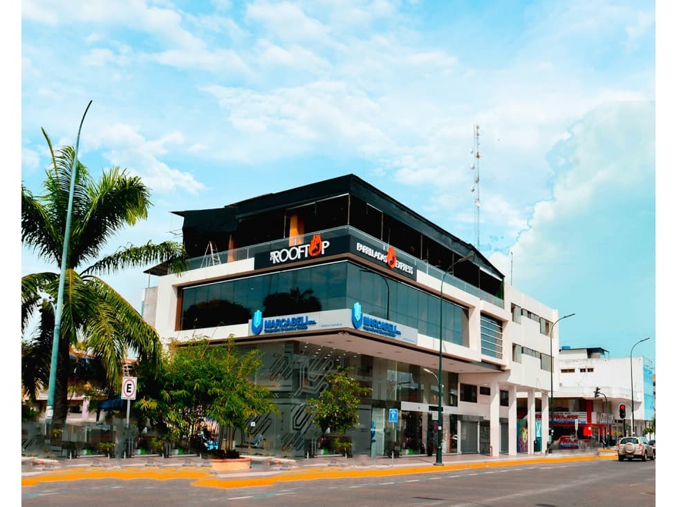LOCAL COMERCIAL EN ALQUILER EN LA CALLE ROCAFUERTE, MACHALA - 1