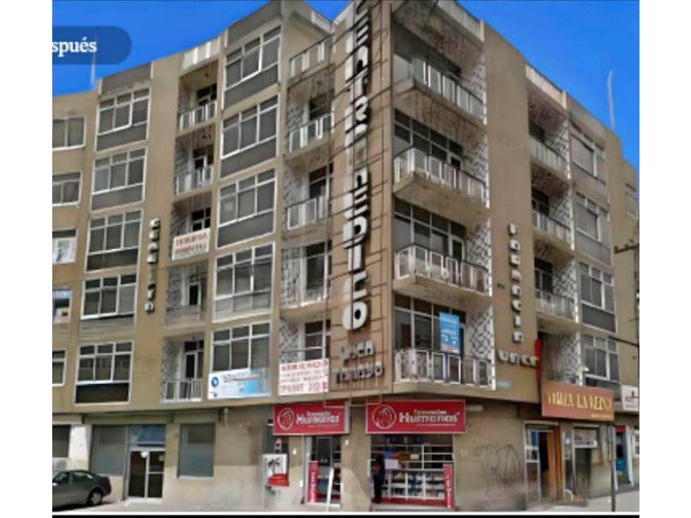 EDIFICIO CENTRO MEDICO/ APTO PARA CLÍNICA (Chimbacalle) - 1