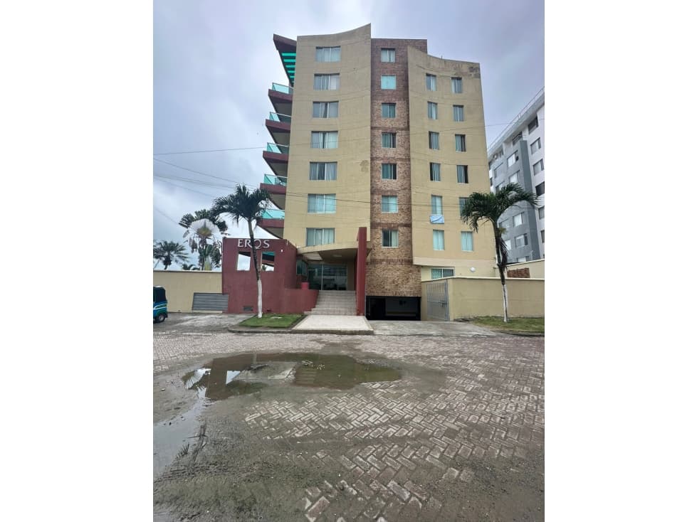 Departamento en Playa Tonsupa, Provincia Esmaraldas - 1