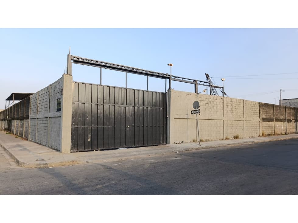 ALQUILER DE BODEGA EN VERGELES 1300M2 CERCA DE LA AV. FCO DE ORELLANA - 1