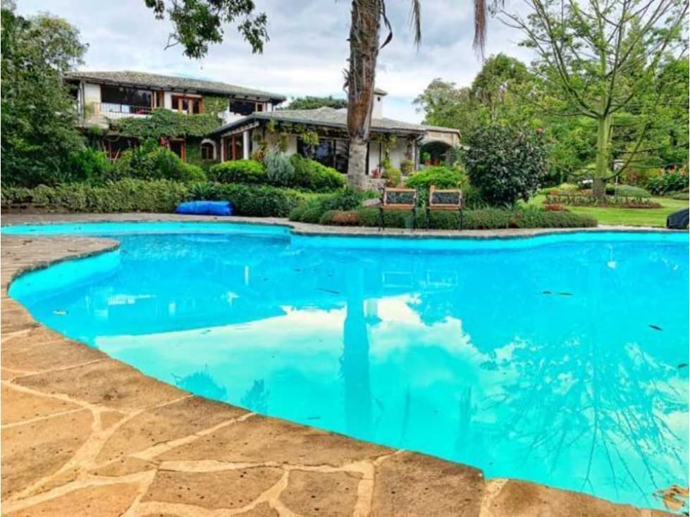 Checa en PAKAKUNA GARDENS Casa de Lujo en Venta - 1