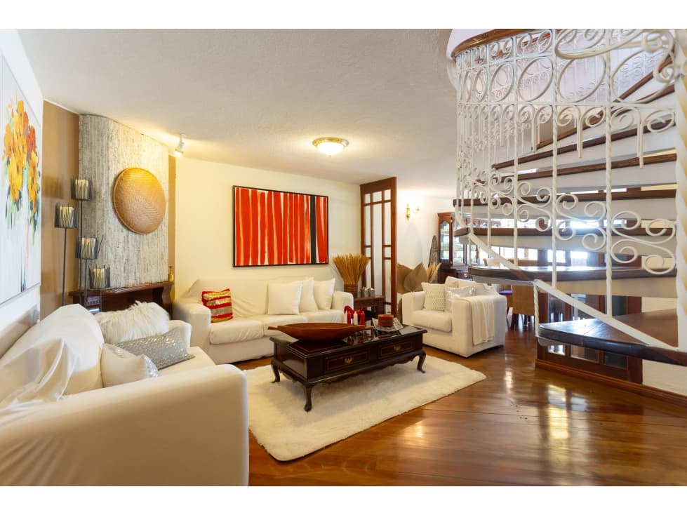 El Batán Bajo, Departamento Duplex en  Venta, 296m2, 3 Habitaciones - 1