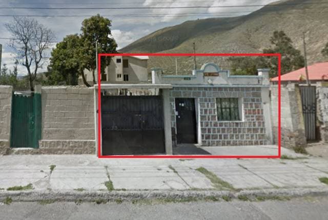 Terreno con vivienda media agua en venta en San Antonio de Pichincha - 1