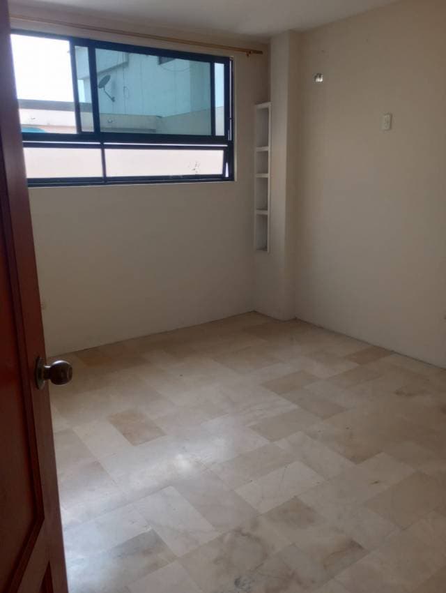 ALQUILER DEPARTAMENTO DE 3 DORMITORIOS GARZOTA - 1