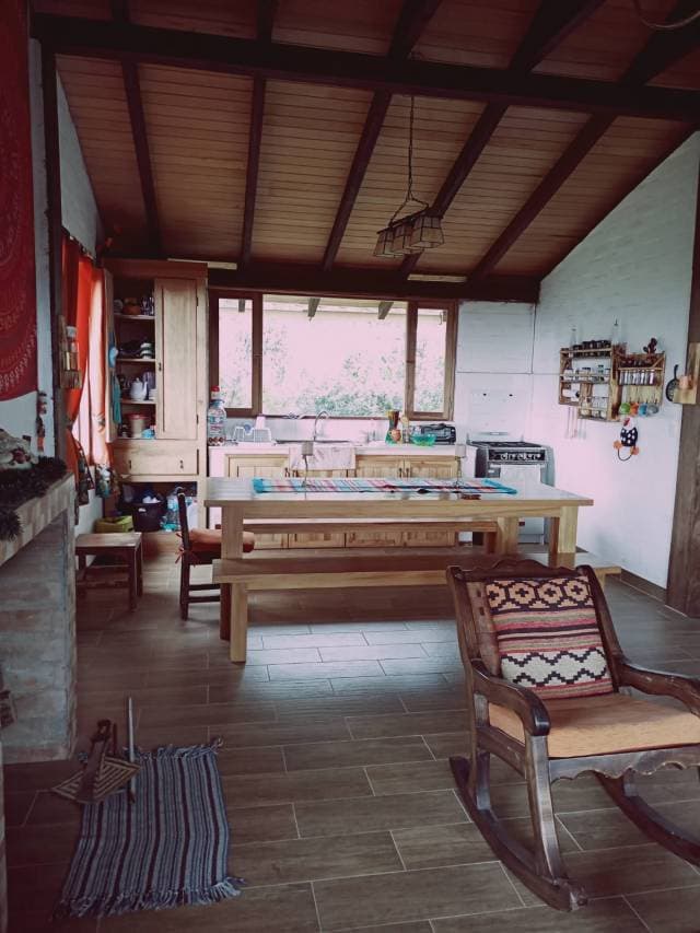 HERMOSA CASA DE CAMPO EN LAS FALDAS DEL IMBABURA - 1