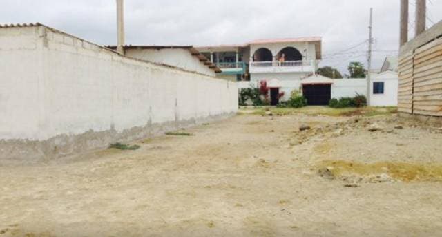 Se vende terreno en Salinas - 1