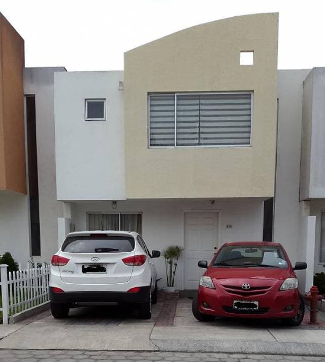 Casa en venta Calderon - 1