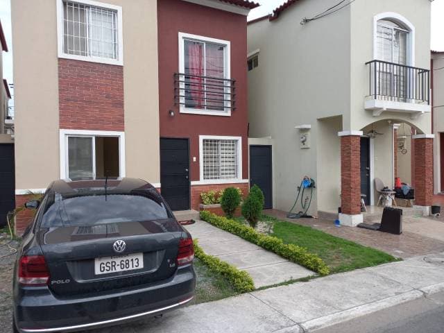 Vendo casa de oportunidad baratisima - 1