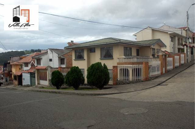 CASA AMPLIA DE OPORTUNIDAD EN TOTORACOCHA - 1