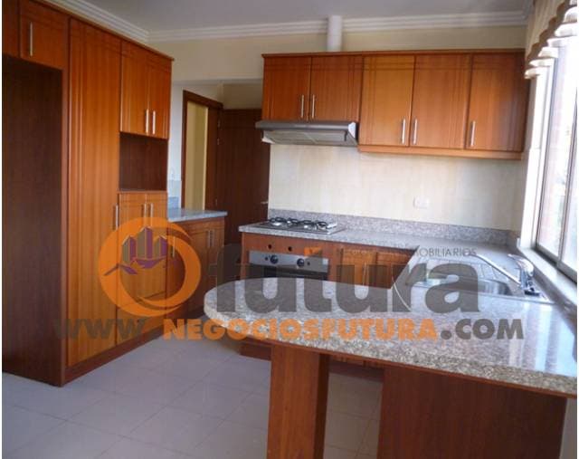 RENTO LINDO DEPARTAMENTO SECTOR ORDOÑEZ LAZO Y AMERICAS $ 550 - 1