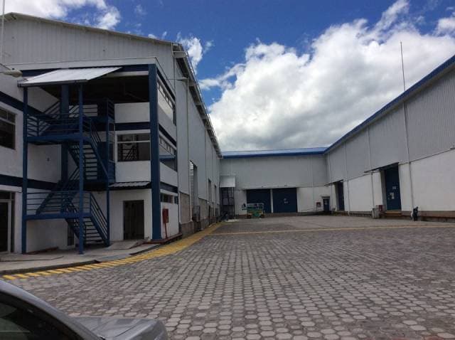 Bodegas de arriendo sector amaguaña, construidas para estandares de empresas de alimentos, farmaceuticas. - 1
