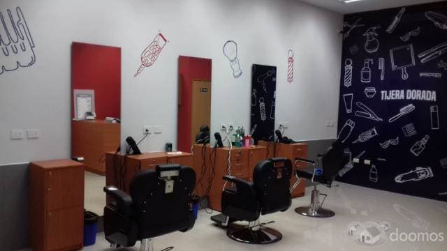 Traspaso Peluqueria aclientada - 1