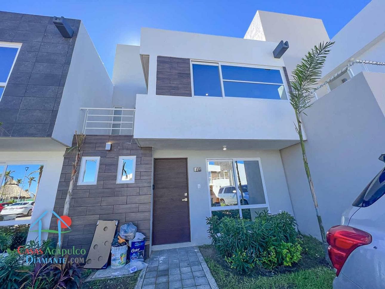 Casa en renta. Incluye mantenimiento. Jardín privado - 1