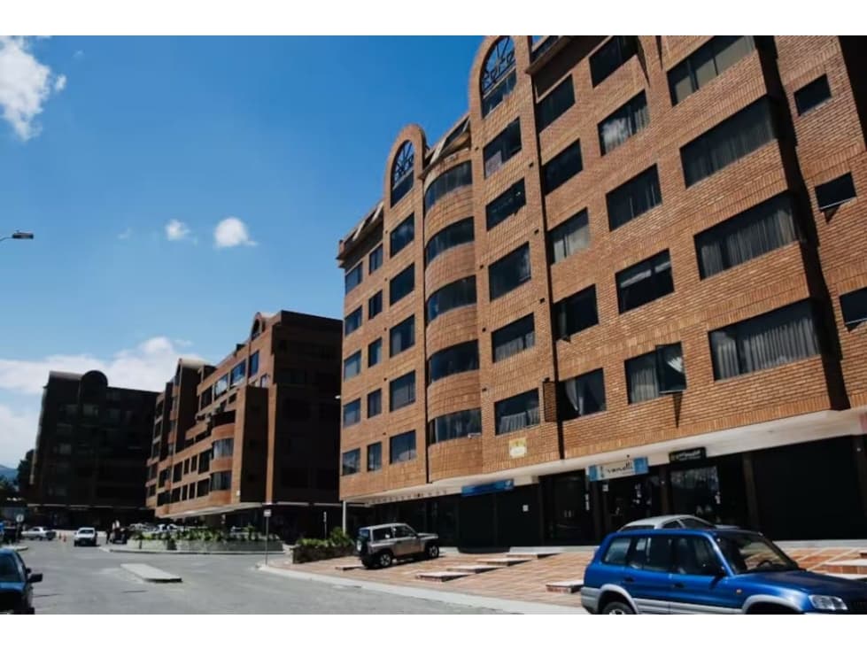 AMPLIO Y HERMOSO PENTHOUSE EN RENTA SECTOR ZONA ROSA CUENCA - 1