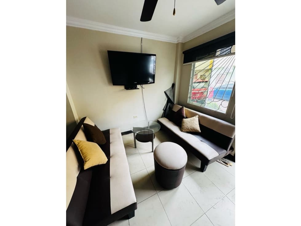 Villa de 4 dorms. Via Punta Carnero: ¡Tu Refugio Familiar te Espera! - 1