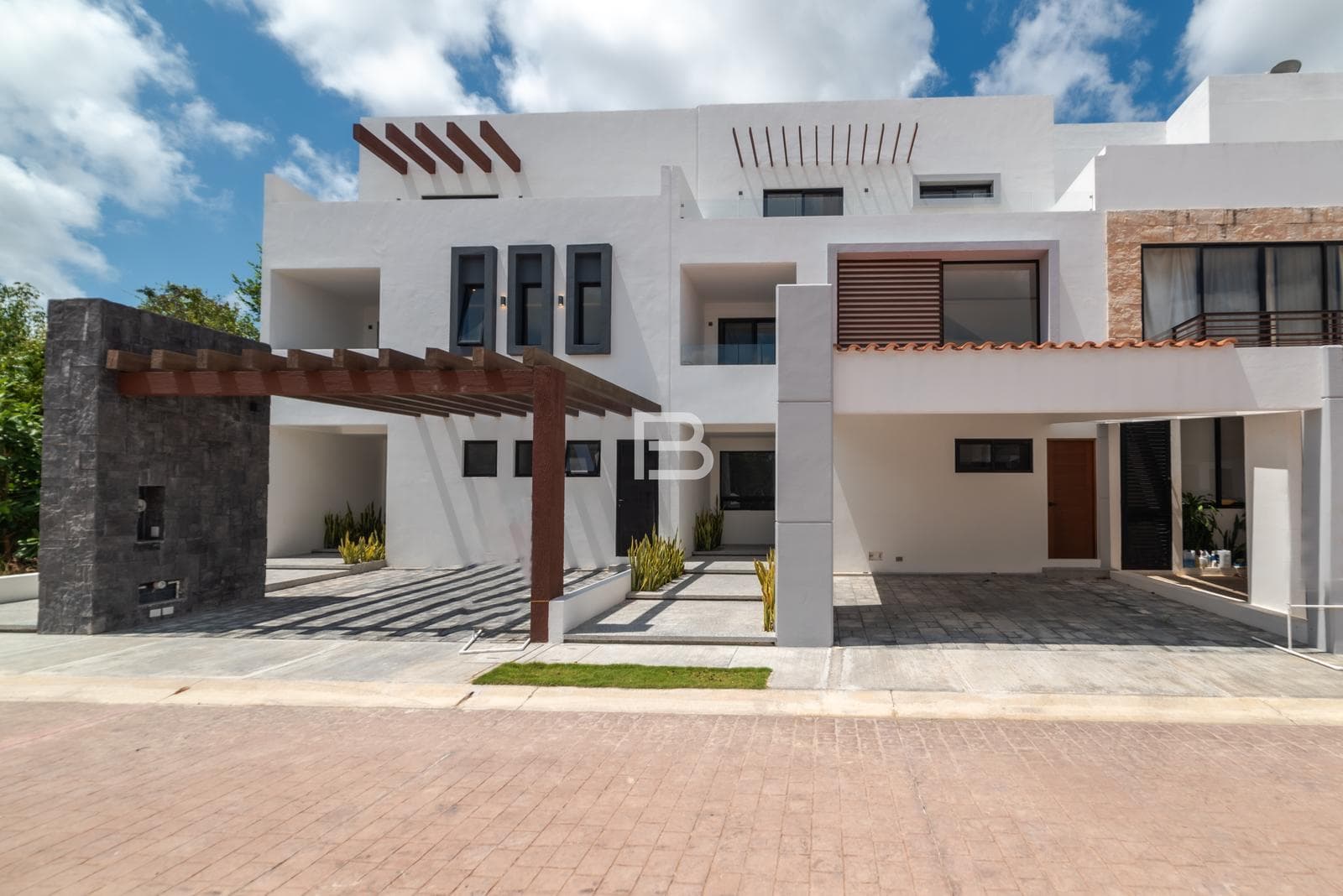 Casa En Venta A Estrenar en Residencial Rio - 1