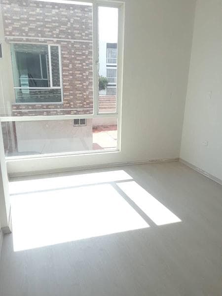 CALDERÓN - SAN CAMILO HERMOSA CASA DE VENTA 118,00 M2 - 1