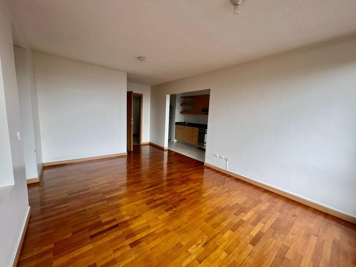 MV - EN VENTA SUITE , SECTOR MARIANA DE JESÚS LINDA VISTA 58,25M2 - 1