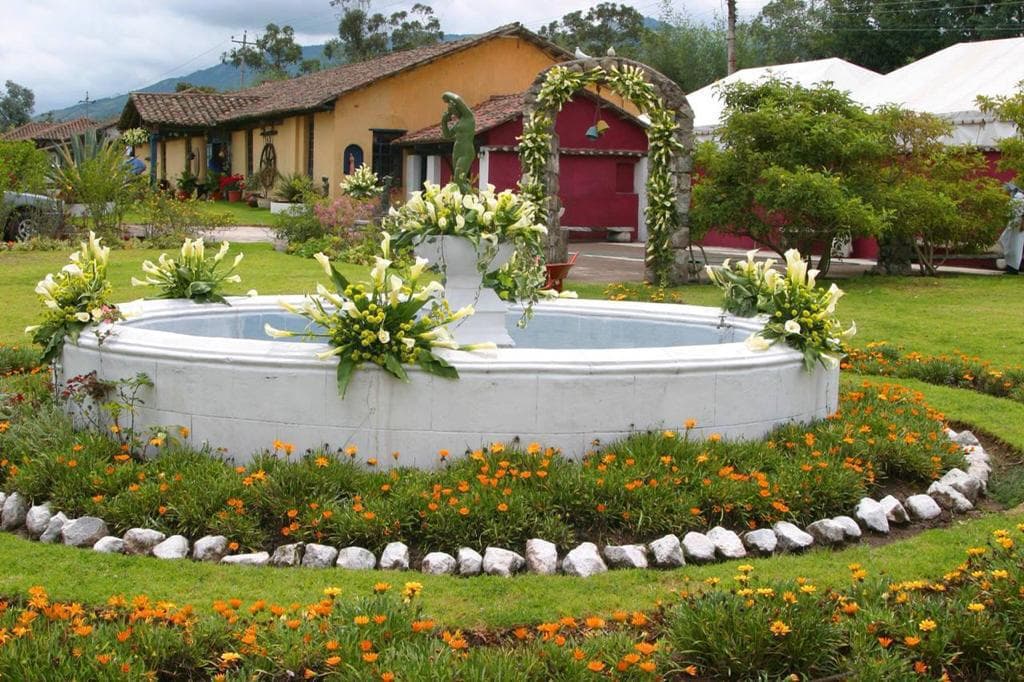 MV - PIFO EN VENTA CASA QUINTA IDEAL PARA EVENTOS, CON LOTE DE TERRENO DE 9.107 MTS2 - 1