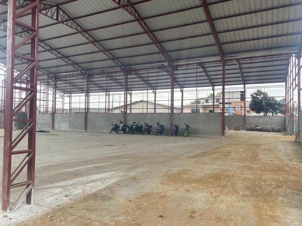 Vía Daule km 7 se alquila bodega de 2000 m2 de construcción precio can - 1