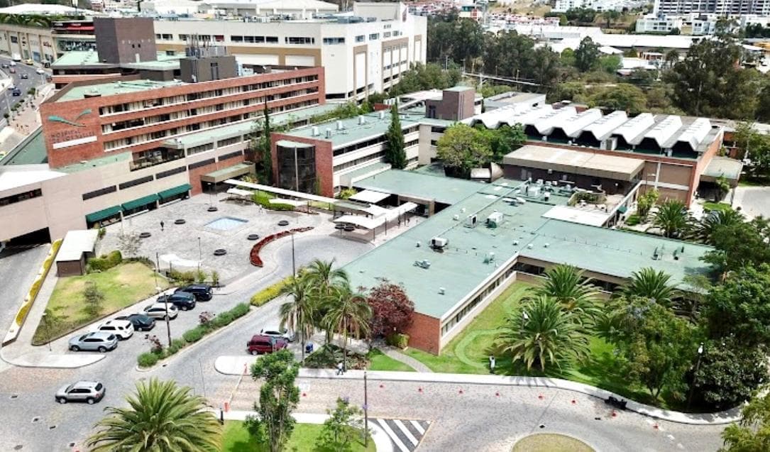 HOSPITAL DE LOS VALLES, CONSULTORIO, VISTA, $120.000 - 1