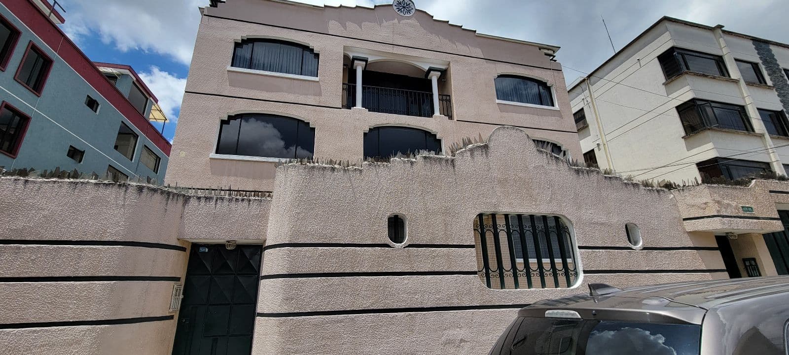 SE VENDE DE OPORTUNIDAD DEPARTAMENTO 3 HABITACIONES PONCEANO ALTO - 1