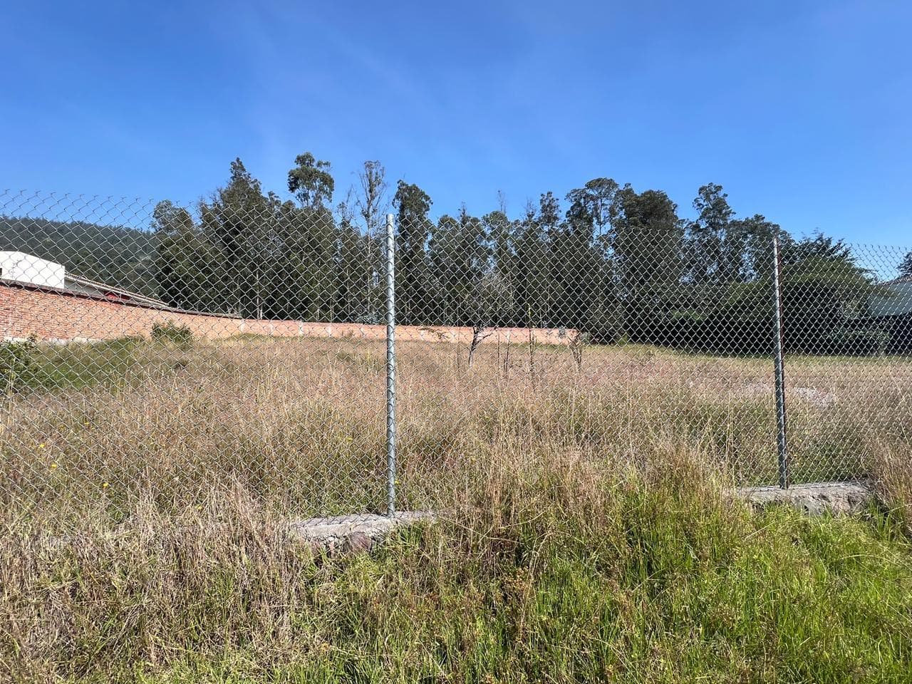TERRENO DE VENTA SECTOR NAYON - HUAYRALOMA - 1