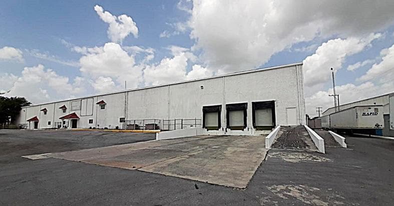 Bodega Industrial en Reynosa, Tamaulipas de 3,289 m2 - 1