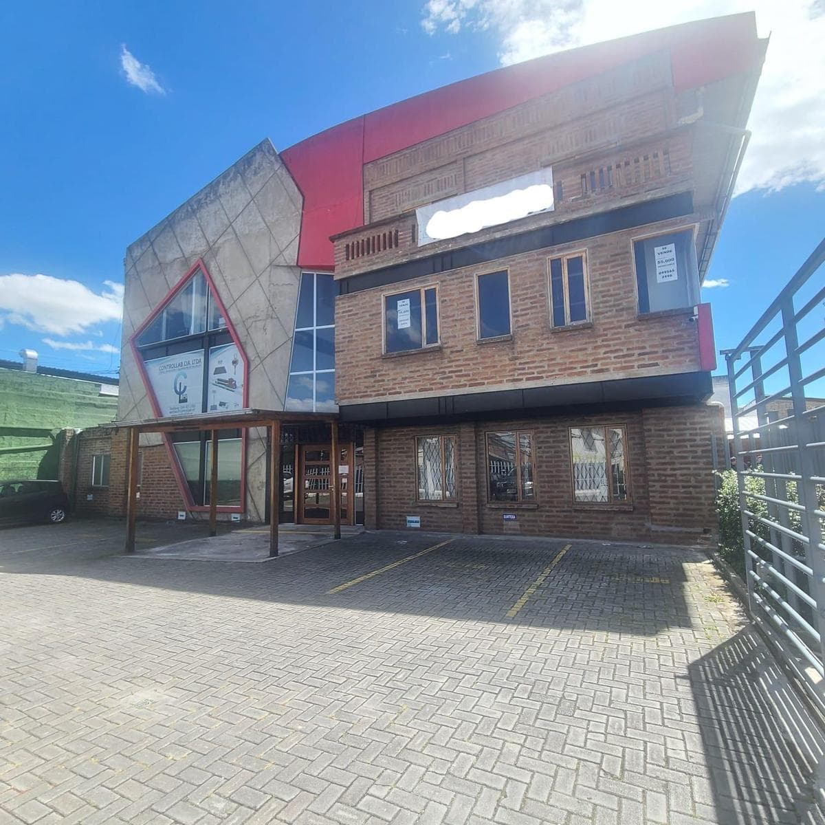 OFICINA EN VENTA 94M2 SECTOR EL INCA - 1