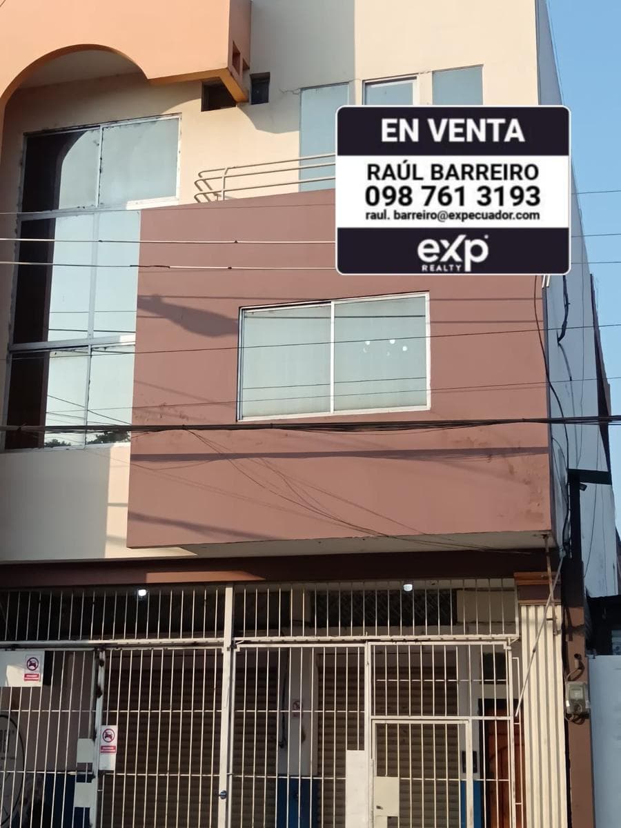 CASA EN VENTA EN PORTOVIEJO - 1