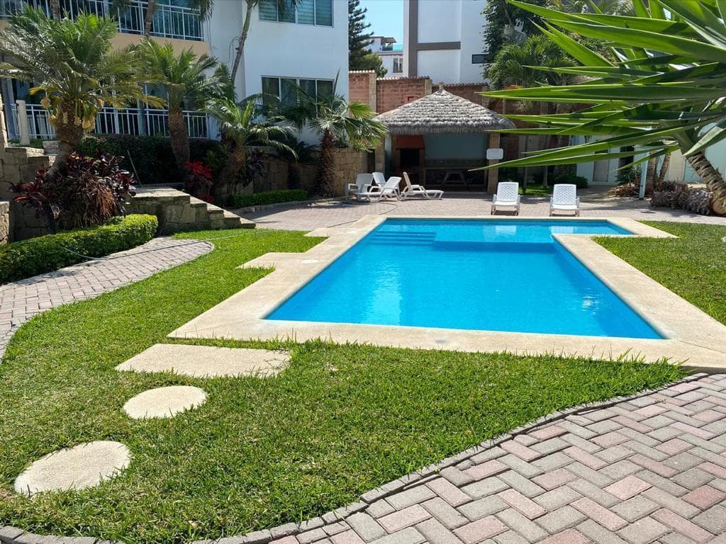 Vendo Departamento en Punta Blanca en la Costa del Ecuador - 1