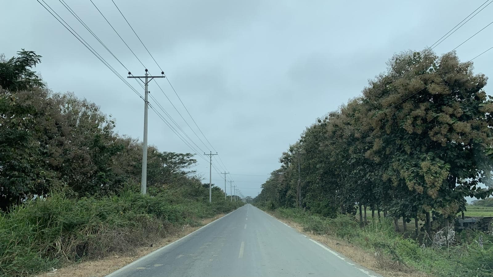 VENTA DE CAMARONERA EN SECTOR DE TAURA - 1