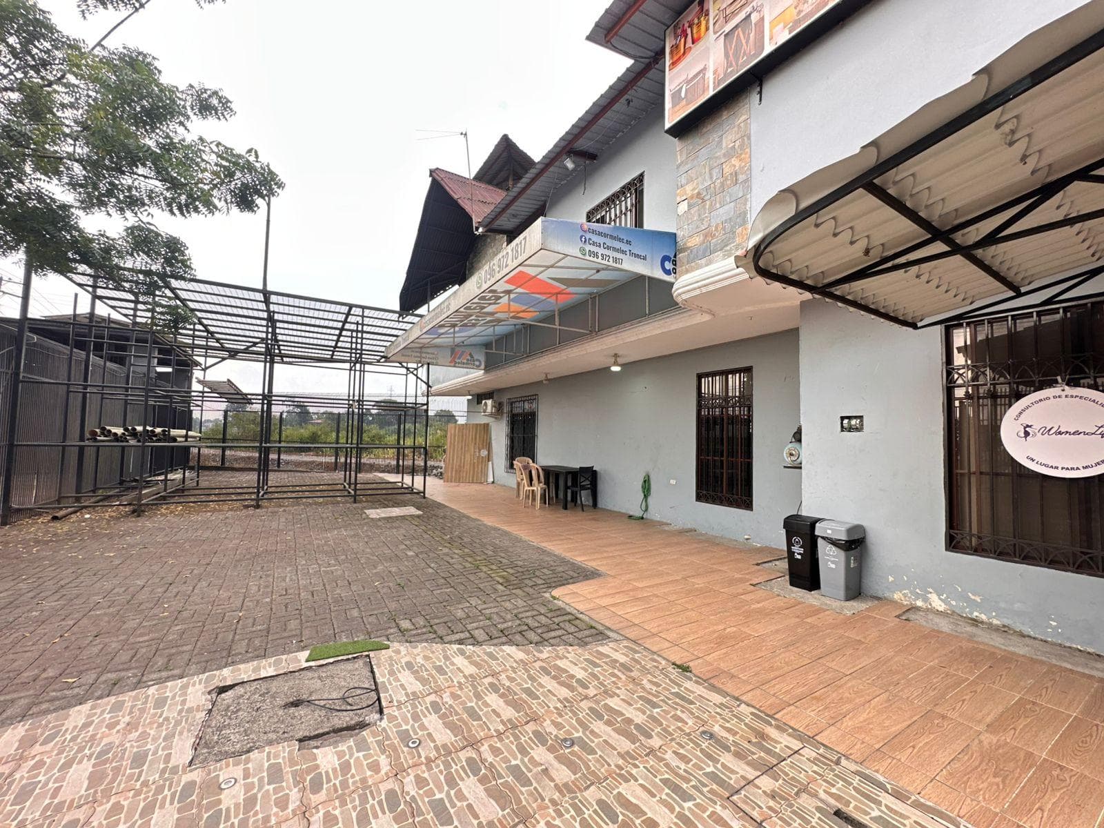 Venta edificio comercial en El Triunfo Km 40, Guayas, m.g. - 1