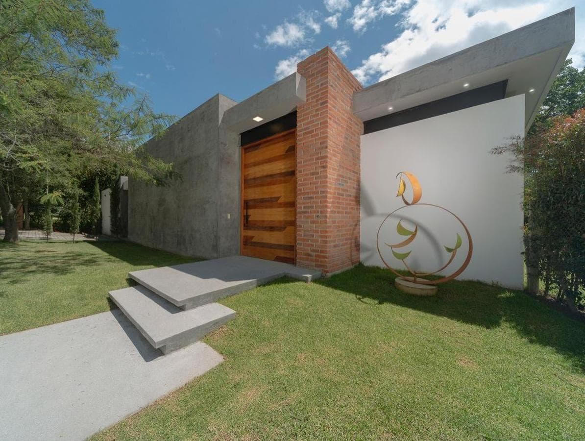 Hermosa casa moderna acabados de lujo - 1