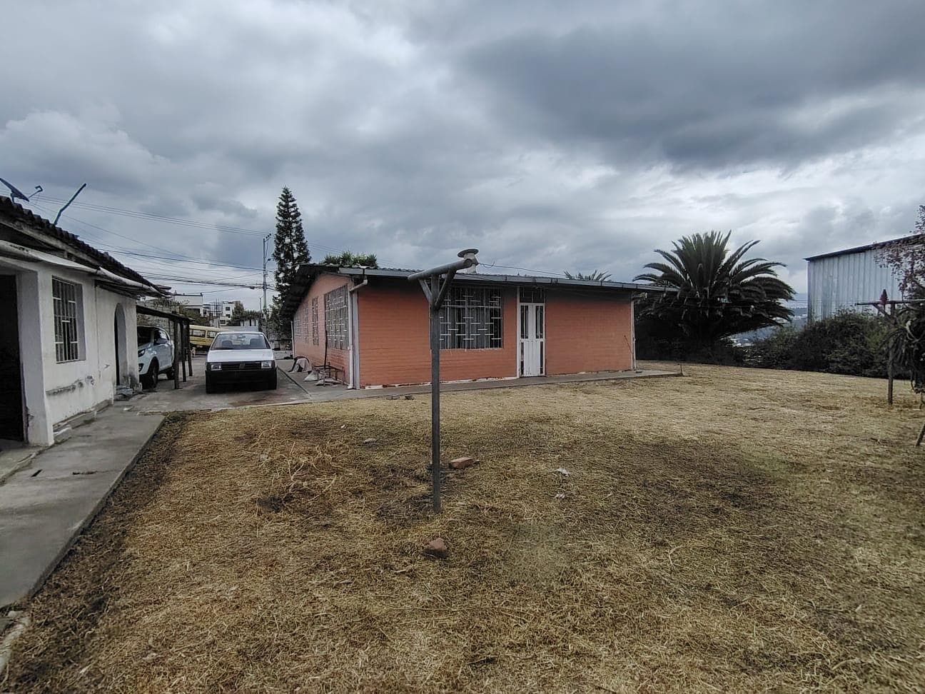 VENTA TERRENO CT CASA DE UNA PLANTA, IDEAL PARA PROYECTO INMOBILIARIO SAN JOSE DE MORAN - CALDERON - 1