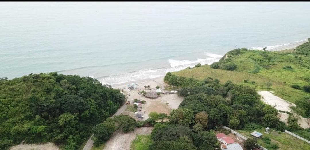 VENTA TERRENO LOTIZADO JAMA MANABI JUNTO AL BALNEARIO TASASTE - 1