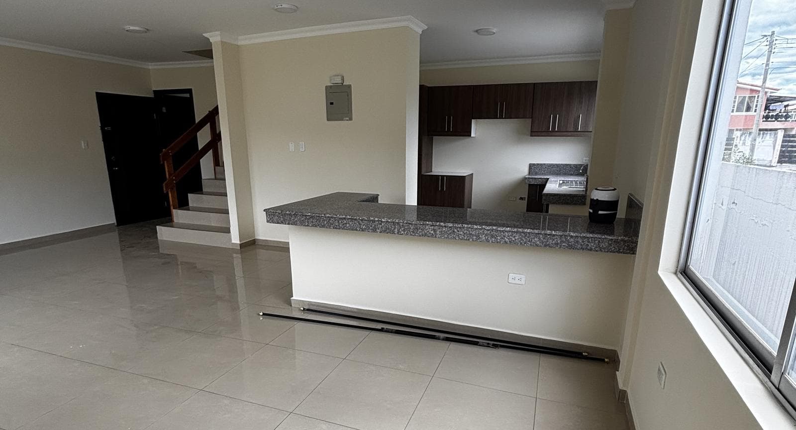 Vendo departamento duplex dos plantas por estrenar en Sangolqui - 1